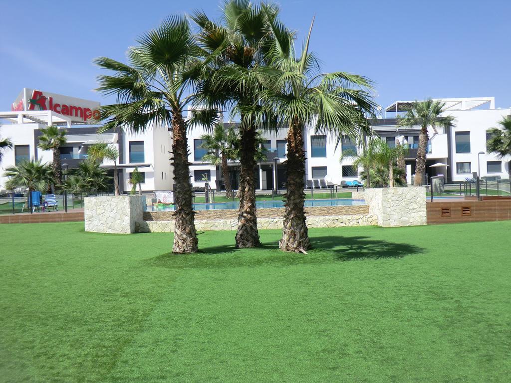 Casas Holiday - Oasis Beach โอริอุเอลา ภายนอก รูปภาพ