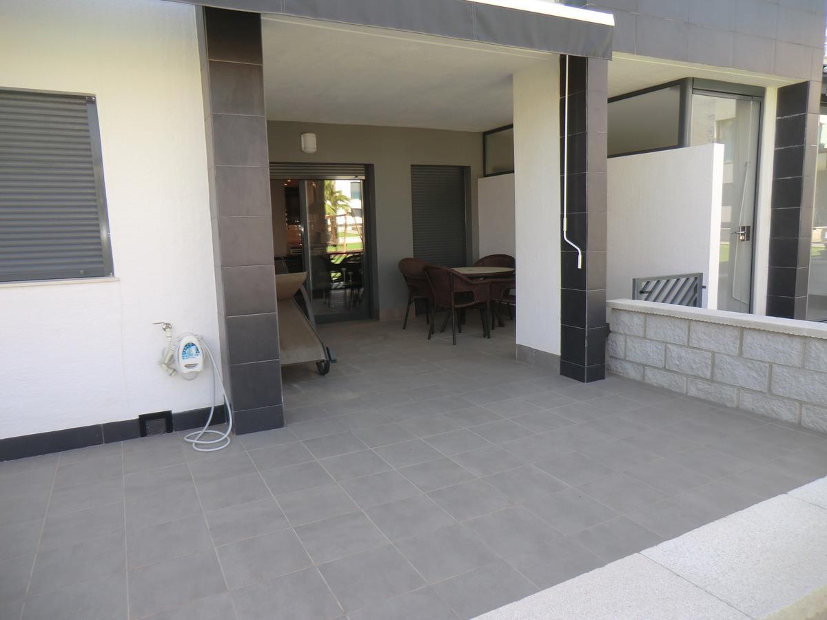 Casas Holiday - Oasis Beach โอริอุเอลา ภายนอก รูปภาพ