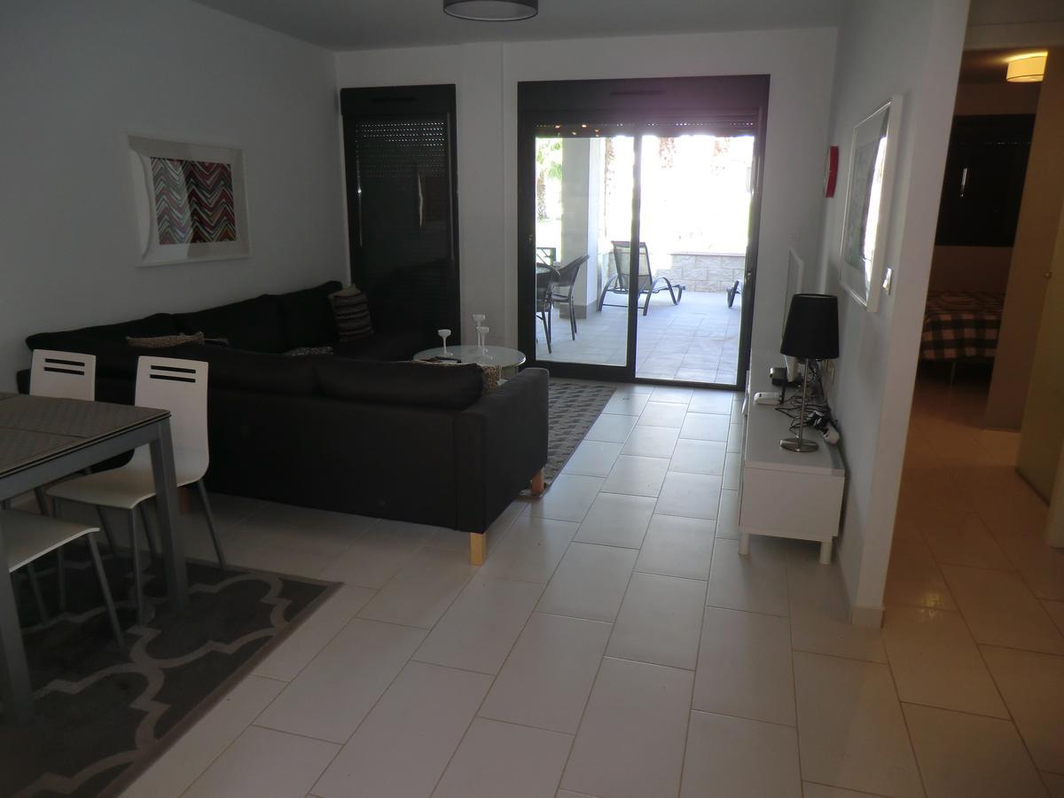 Casas Holiday - Oasis Beach โอริอุเอลา ภายนอก รูปภาพ